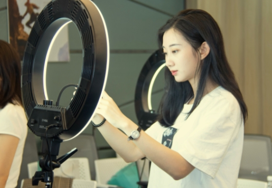 新人主播必学的20堂培训课，让主播快速成长的必学课程，帮你直播能力快速打造的实操方法-稀缺资源网